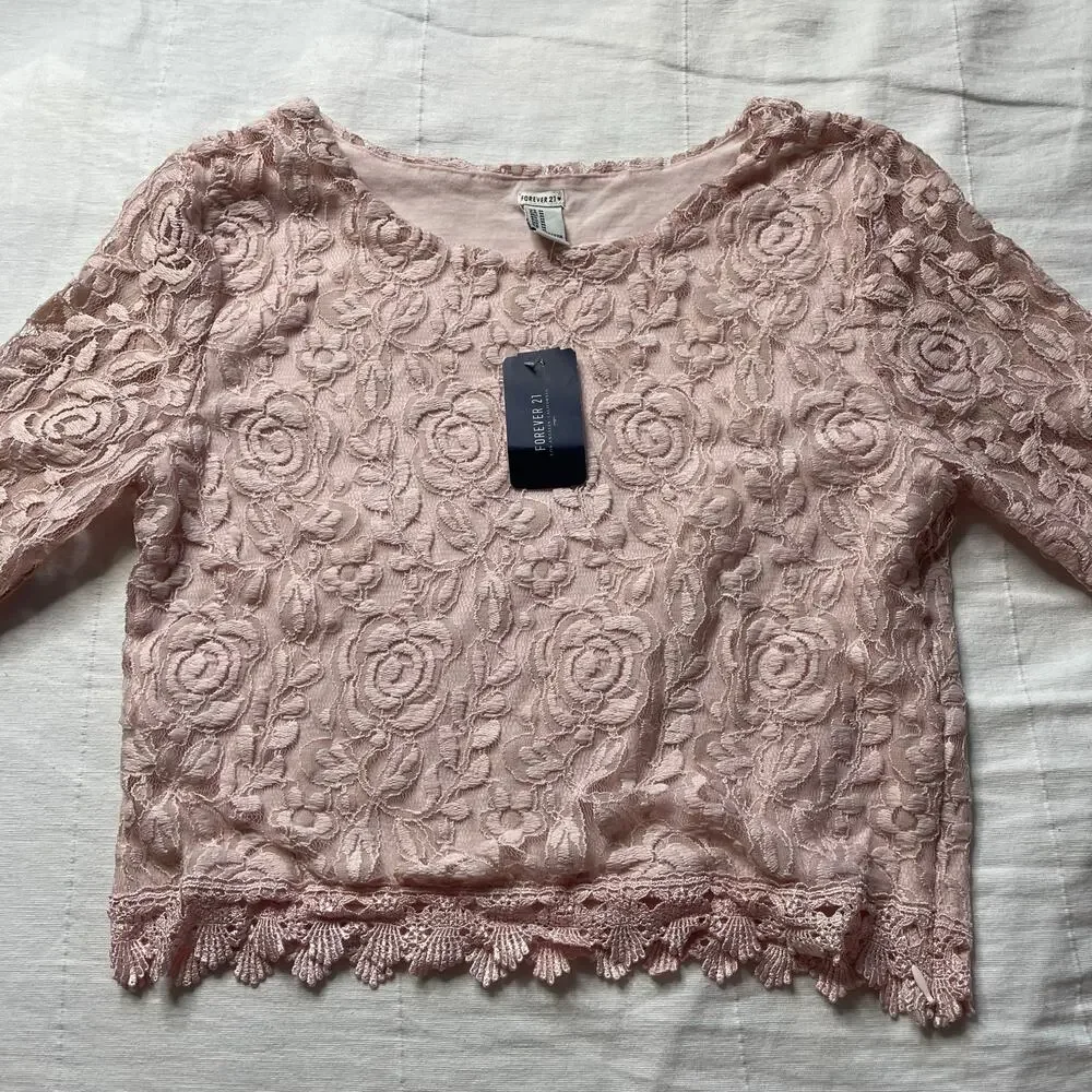 NWT Forever 21 Pink Lace Long Sleeve Top Sz Medium Coquette Dainty Feminine